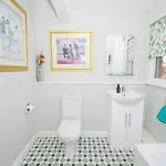 Sandmartin - Floor 3-bed Sea Views & Parking Appartement